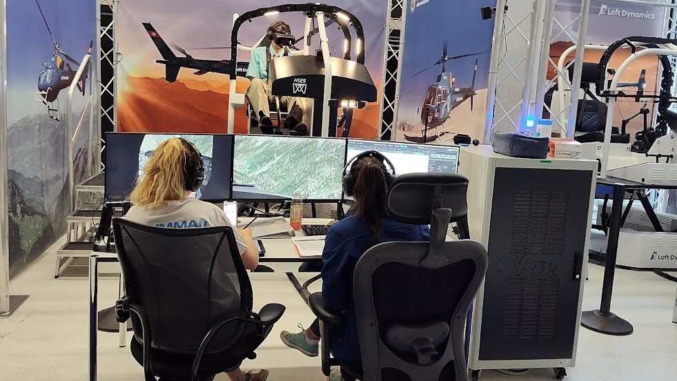 Loft Dynamics Demonstrates 360-degree Virtual Reality Helicopter Flight  Simulator