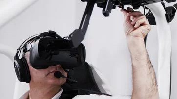 pilot with VR