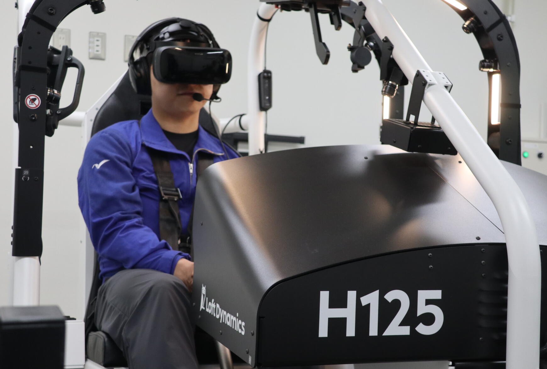 Home — Pilot Training with VR Simulators by Loft Dynamics